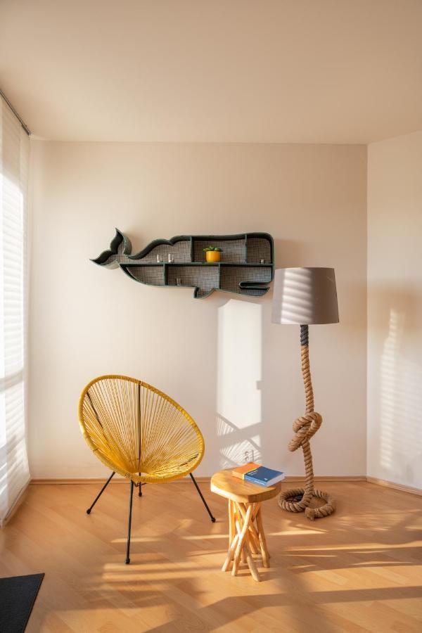 Sunny Apartment In Modrany By Prague Days Eksteriør bilde